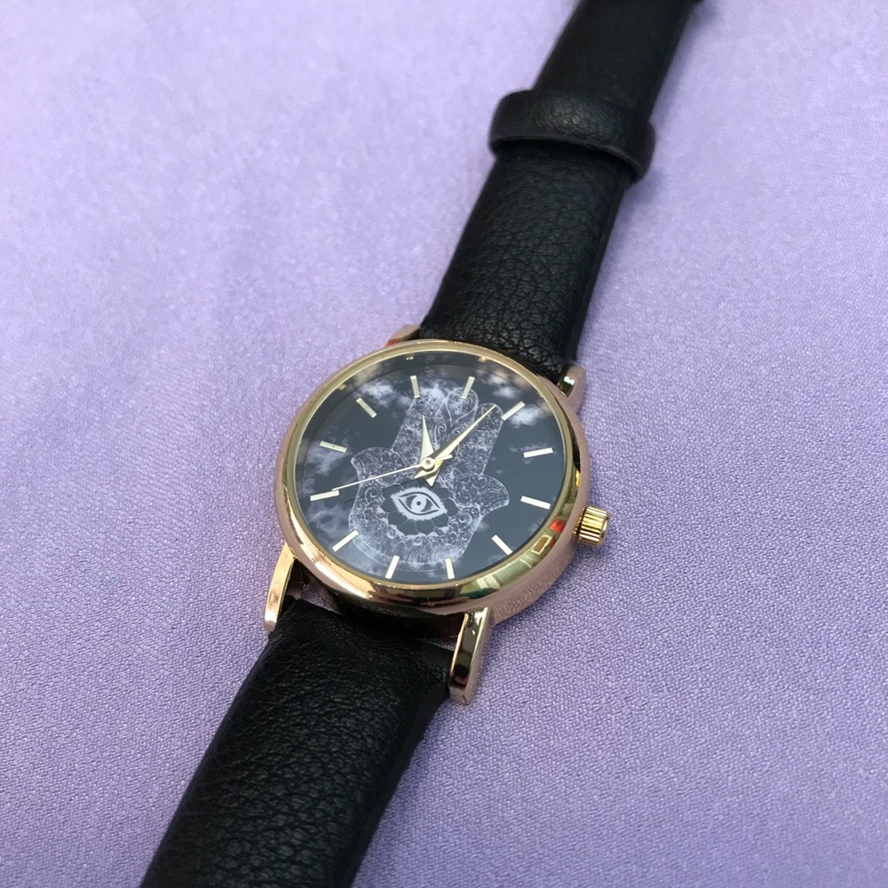 NWOT | Hamsa Hand Watch